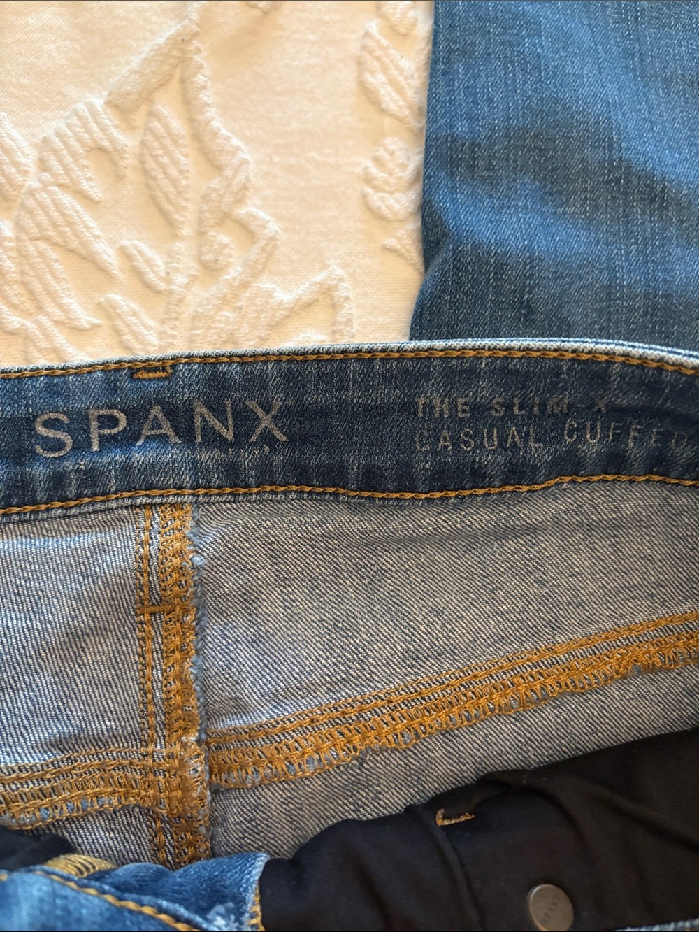 SPANX Women's Skinny Jeans in Dark Blue Denim - Picture 4 of 4